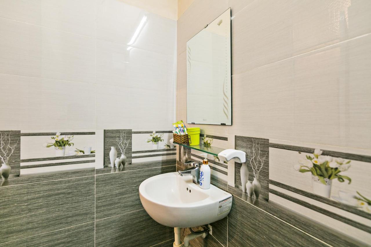 Spot On 711 Otium Hostel Da Nang Exterior foto